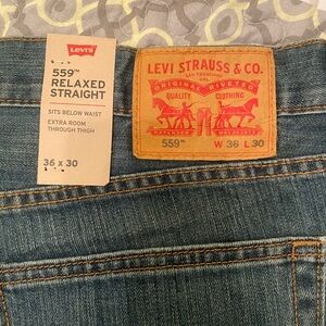 NWT Levi's 559 Relaxed Straight Jeans 36x30